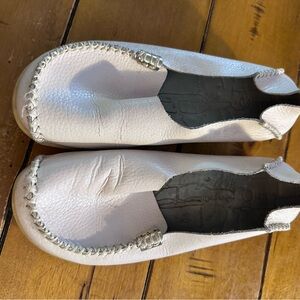 Chic Cream Moccasins for Women